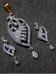 CZ Pendant With Earrings